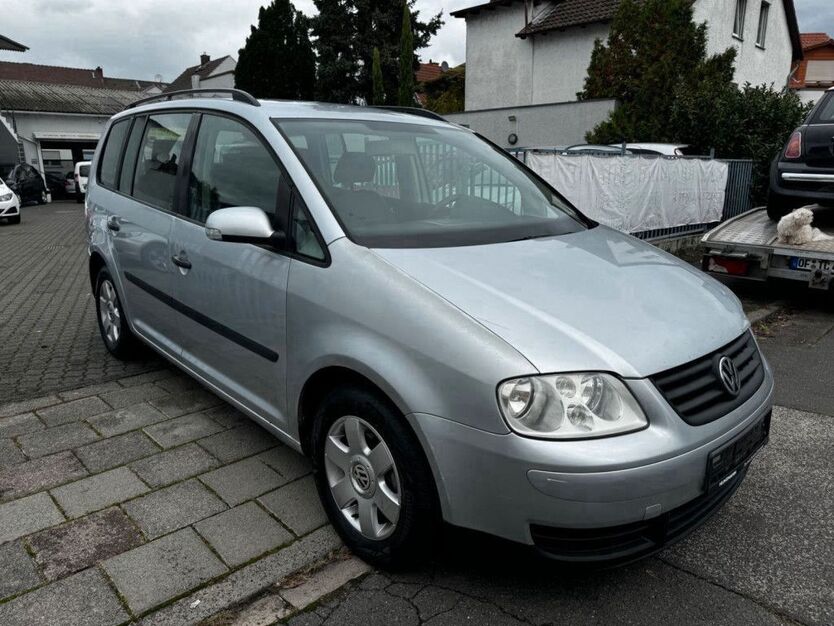 VW Touran 259.000 km 1.499 € Mühlheim am Main 63165