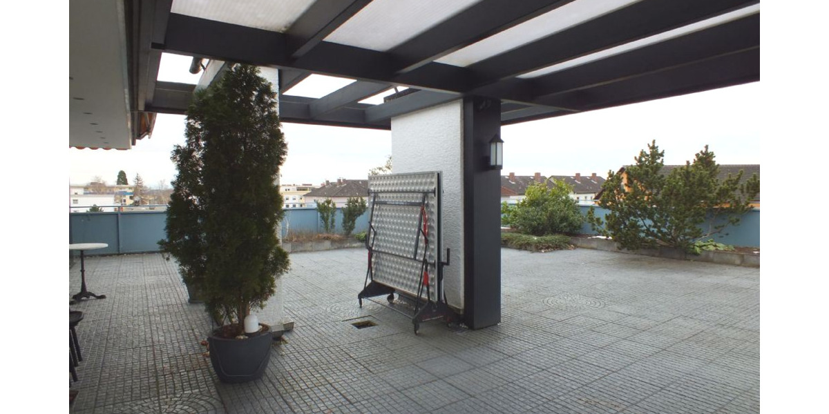 Penthouse mitten in Nauheim mit ca. 135m² Wohnfläche und 185m² Terrasse und Garage - Einfamilienhaus Nauheim | Angebot:27330195