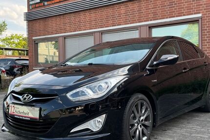 Hyundai i40 159.000 km 7.798 &euro; Rüsselsheim am Main 65428