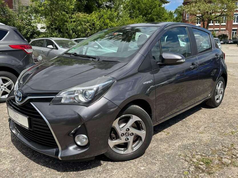 Yaris