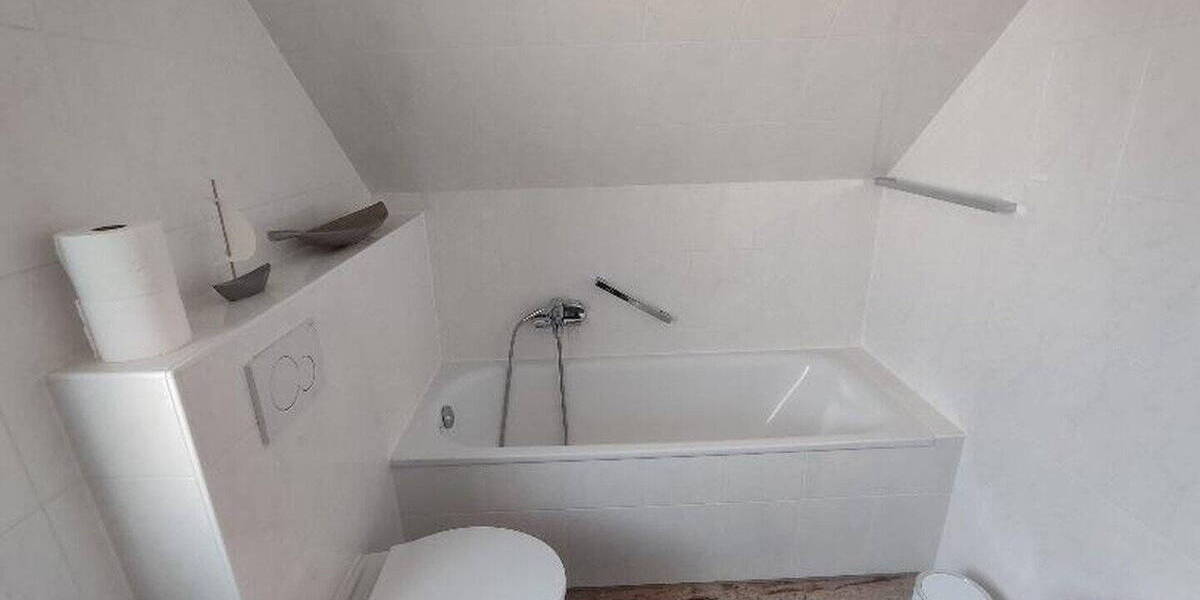 Einfamilienhaus Schwalbach - 5 Zimmer, 130 m&sup2;, 775.000&euro; | Angebot:26256137