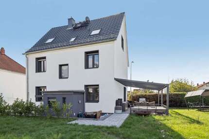 Haus zum Kaufen in Wöllstadt 748.000 € 154.82 m² 6 zimmer