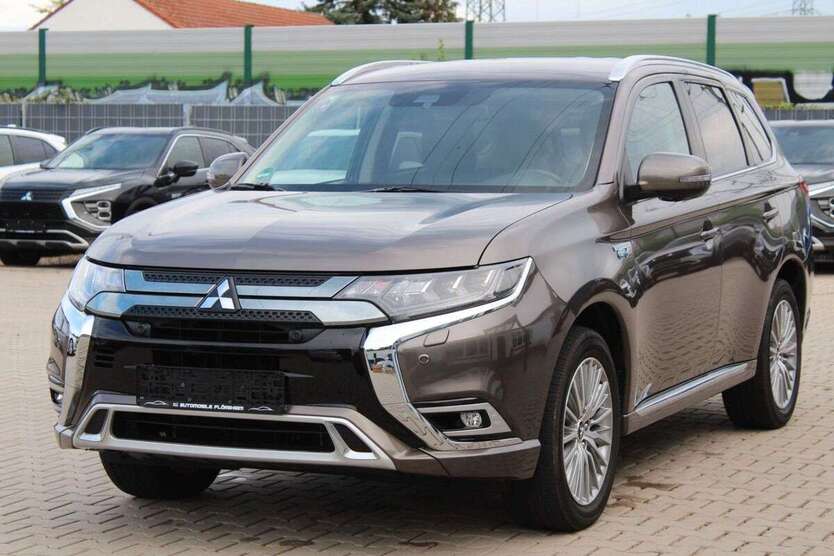 Mitsubishi Outlander 90.450 km 20.450 € Flörsheim 65439