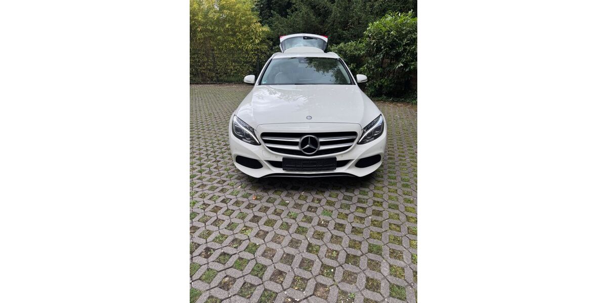 Mercedes-Benz C 220 204.000 km 12.300 &euro; langen 63225