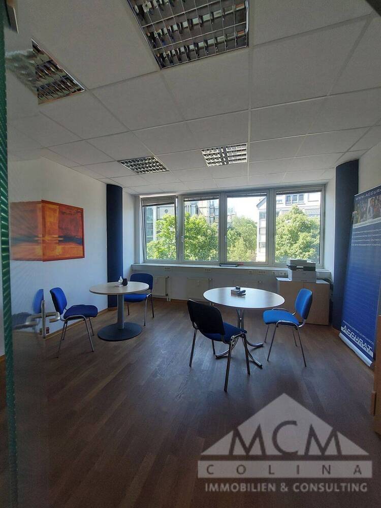 @MCM Büro Praxisfläche nahe dem Eschenheimer Turm!