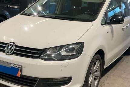 VW Sharan 226.000 km 9.990 &euro; Frankfurt 65933