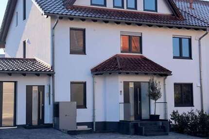 Haus Karben - 10 Zimmer, 305 m&sup2;, 990.000&euro; | Angebot:26291828