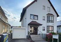 Haus zum Kaufen in Dietzenbach 980.000 € 279.68 m²
