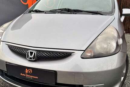 Honda Jazz 140.000 km 2.490 &euro; Liederbach am Taunus 65835