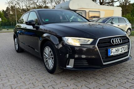 Audi A3 171.000 km 12.900 &euro; Frankfurt am Main 60529