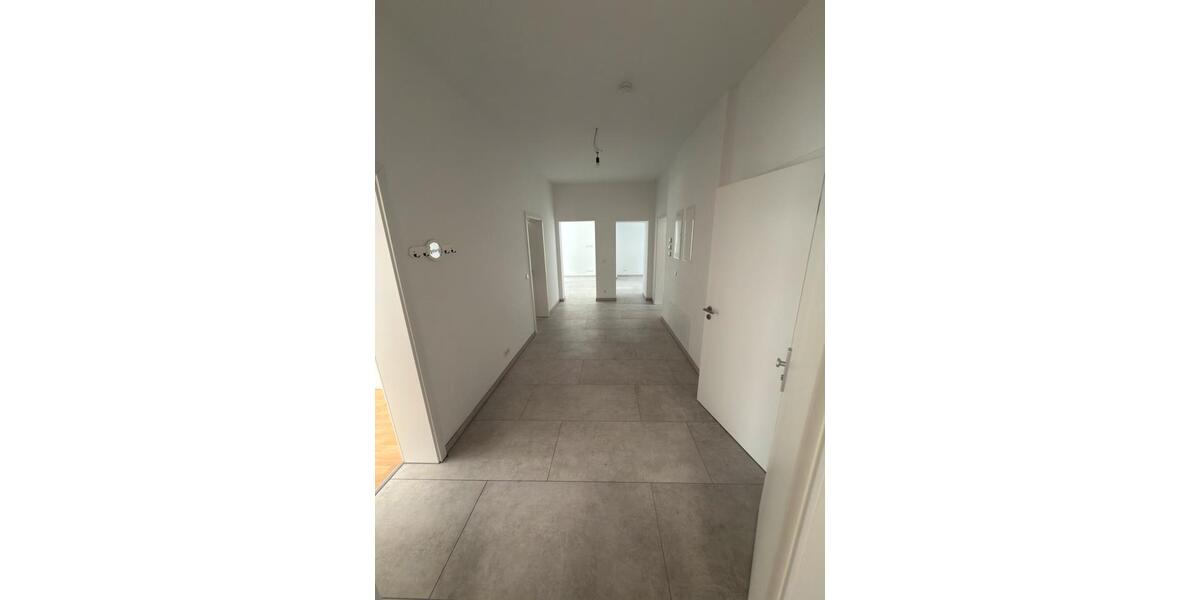 Erdgeschoßwohnung Frankfurt am Main Innenstadt 2 - 4 Zimmer, 120 m&sup2;, 3.300&euro; | Angebot:25853883