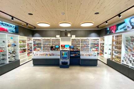 Einzelhandel in Frankfurt am Main Bahnhofsviertel 7.900 € 80 m² zimmer