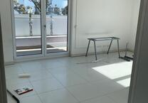 Neuwertige 4 Zimmer Wohnung zentral in Darmatdt !!
