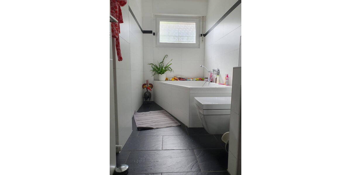 Einfamilienhaus Obertshausen - 7 Zimmer, 182 m&sup2;, 649.000&euro; | Angebot:25938703