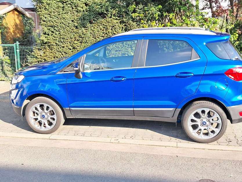 Ford EcoSport 97.000 km 12.500 € Frankfurt 65934