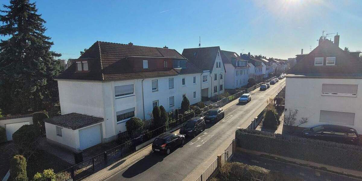 Etagenwohnung Rüsselsheim - 7 Zimmer, 120 m&sup2;, 2.600&euro; | Angebot:25998817