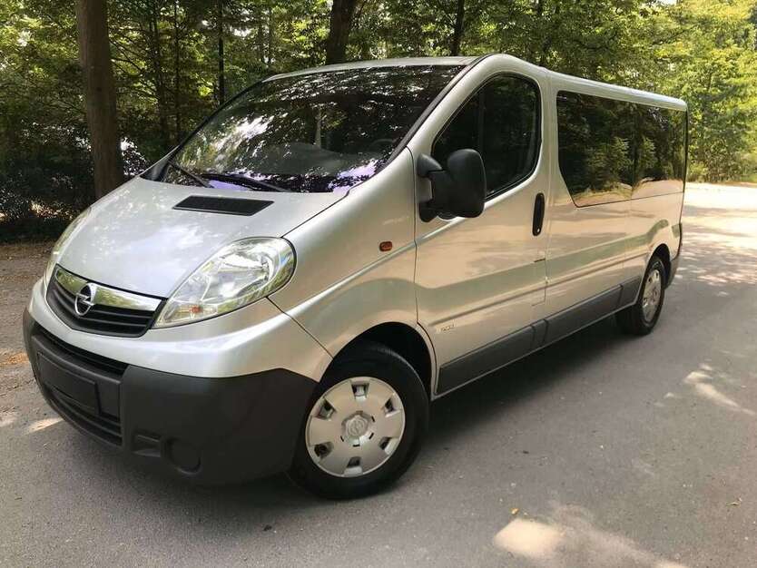 Opel Vivaro 242.000 km 7.000 € Kronberg im Taunus 61476