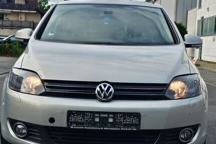 VW Golf 123.593 km 7.499 &euro; Dietzenbach 63128