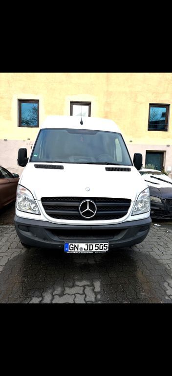 Mercedes-Benz Sprinter 213.700 km 15.500 € Maintal 63477