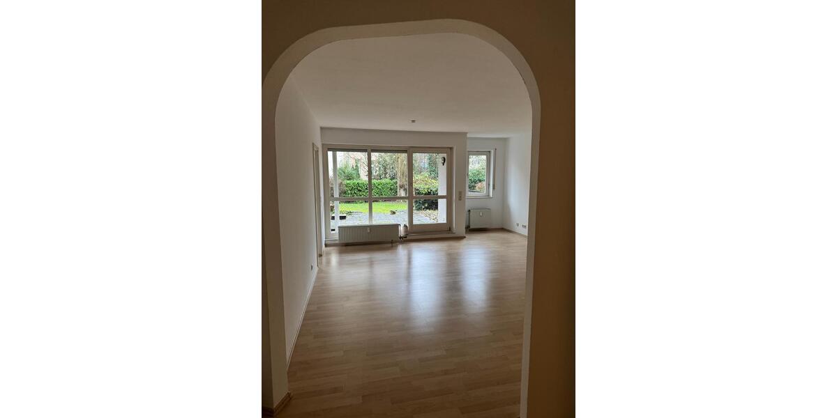 Erdgeschoßwohnung Bad Homburg vor der Höhe Berliner Siedlung/Gartenfeld - 2 Zimmer, 61 m&sup2;, 1.850&euro; | Angebot:24553667