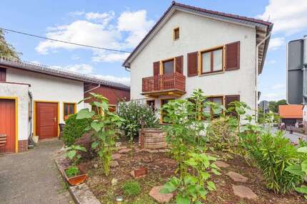 Haus zum Kaufen in Büdingen 320.000 € 120 m²