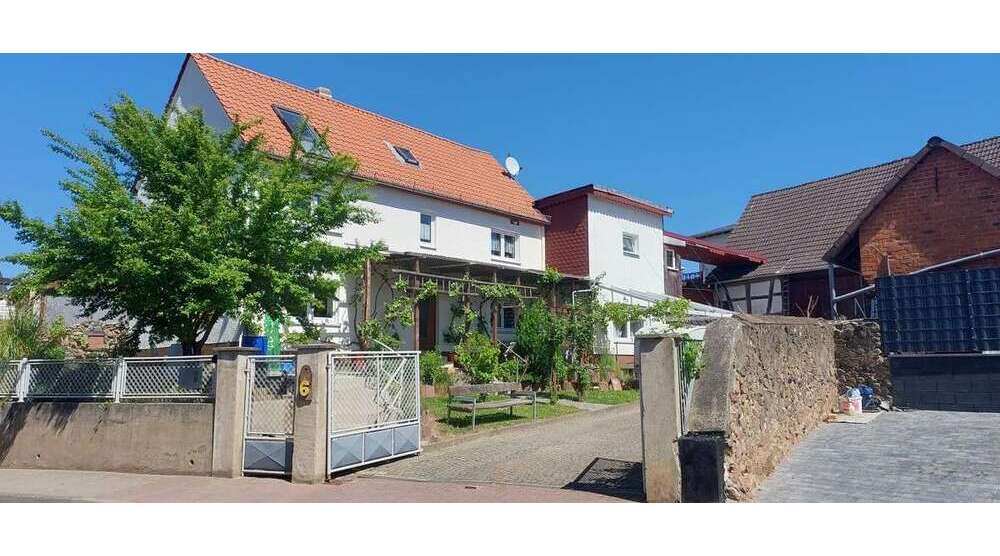 Haus zum Kaufen in Neuberg-Ravolzhausen 699.000 € 258.5 m²