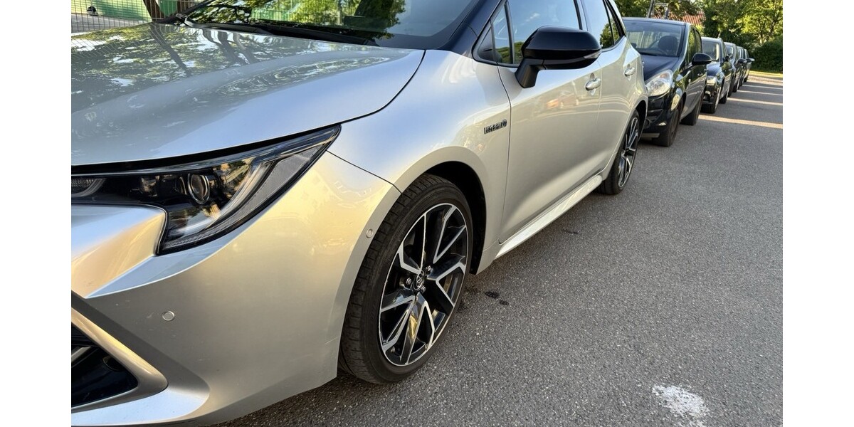 Toyota Corolla 148.000 km 17.700 &euro; Hanau 63450