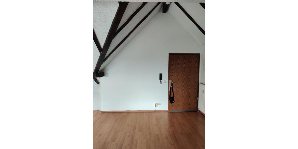 Großzügige 3-Zimmer-Wohnung mit Kellerabstellraum in Hain-Gründau 3 zimmer