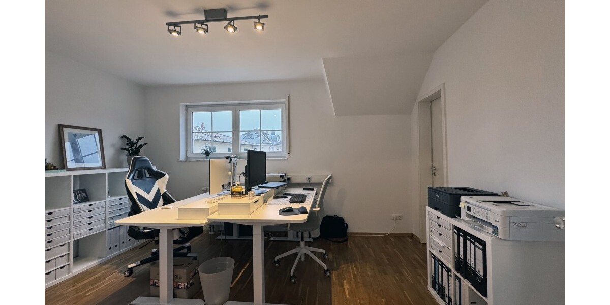 *Langenhain* Gepflegte Doppelhaushälfte in ruhiger Lage mit Nähe zum Wald* - Doppelhaushälfte Hofheim | Angebot:19018645