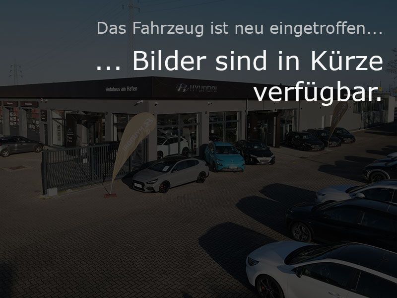 i30