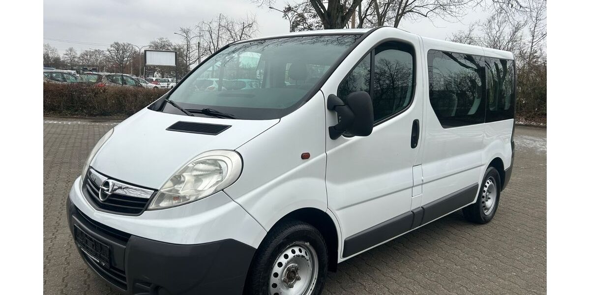Opel Vivaro 232.000 km 4.798 &euro; Rüsselsheim 65428