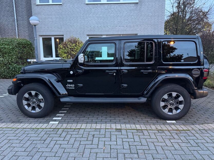 Jeep Wrangler 76.000 km 42.900 € Frankfurt am/Main 60389