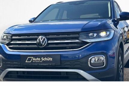 VW T-Cross 27.518 km 22.880 € Groß-Umstadt 64823