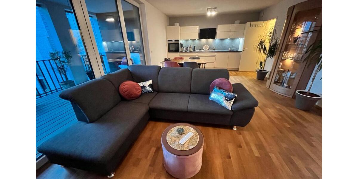 Etagenwohnung Offenbach am Main Hafen - 2 Zimmer, 67 m&sup2;, 1.499&euro; | Angebot:26581602
