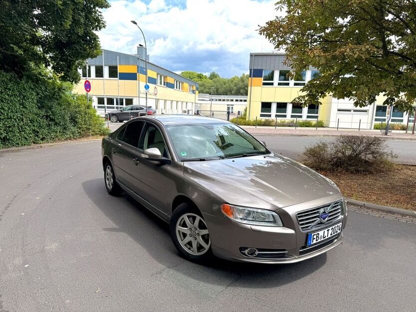 S80