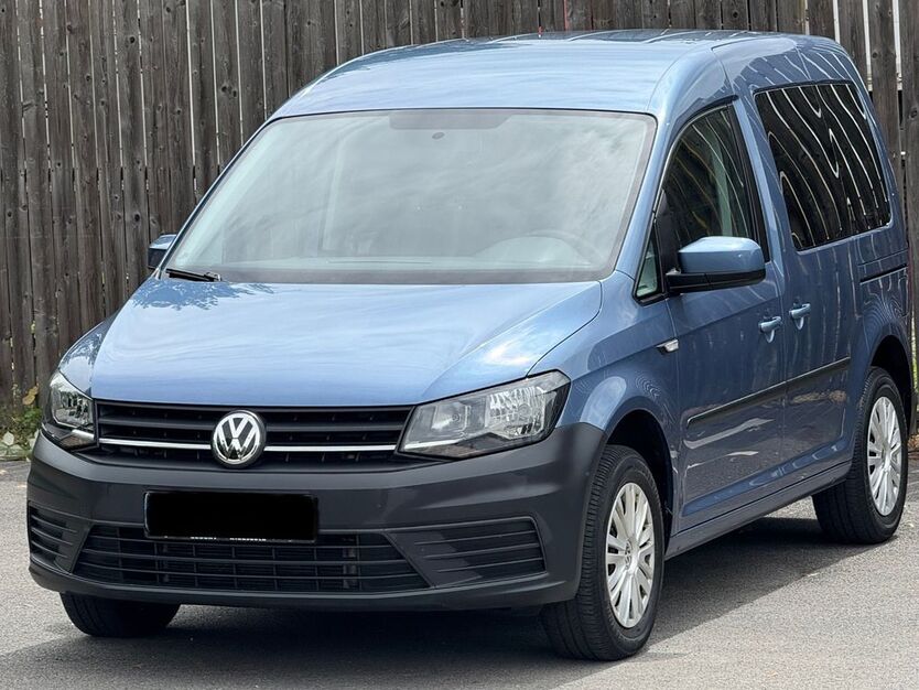 VW Caddy 132.600 km 11.999 € Offenbach am Main 63075