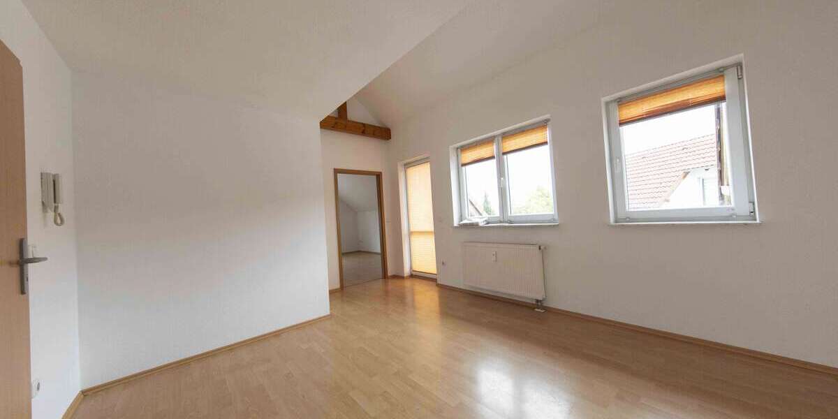 Etagenwohnung Friedberg (Hessen) - 2 Zimmer, 62 m&sup2;, 215.000&euro; | Angebot:25987847