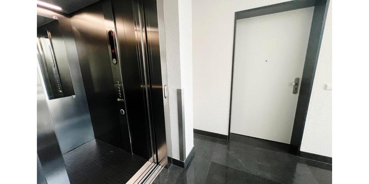 Etagenwohnung Offenbach am Main - 2 Zimmer, 92 m&sup2;, 1.334&euro; | Angebot:26105014