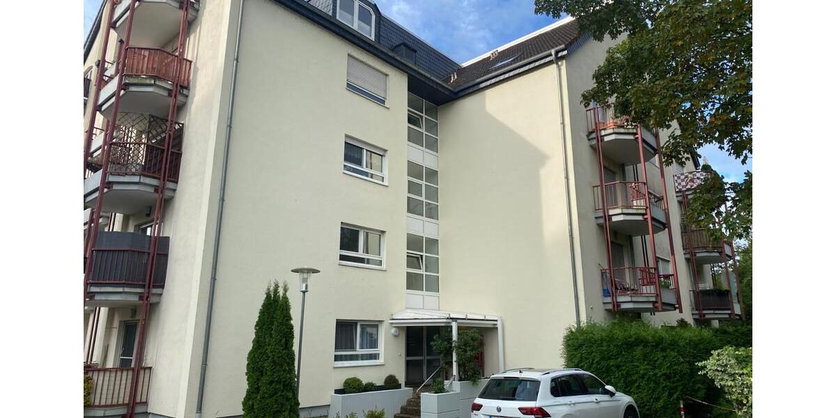 Exklusives Appartement mit Balkon und Einbauküche in der Mainaue 1 zimmer