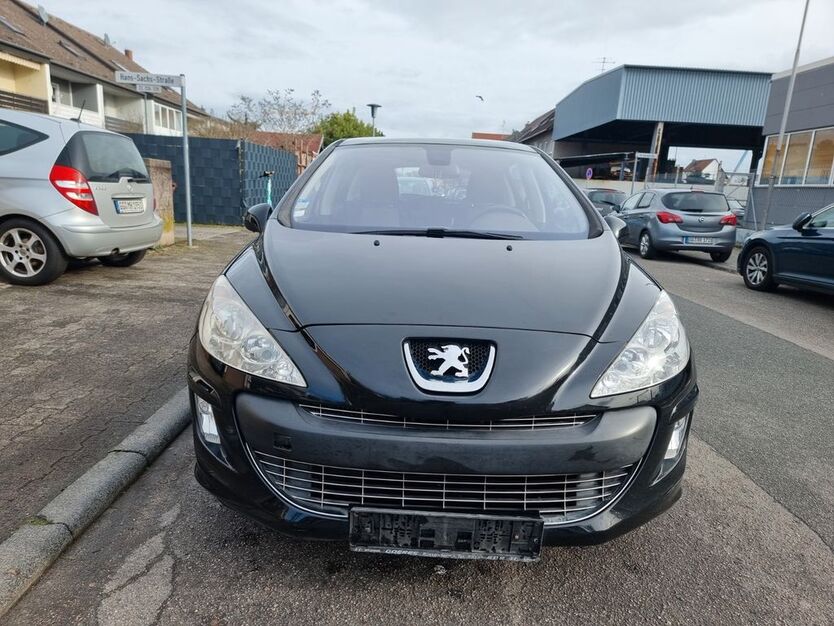 Peugeot 308 209.000 km 1.900 € Nauheim 64569