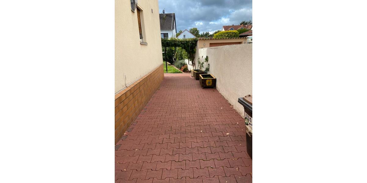 Doppelhaushälfte Frankfurt am Main Sindlingen - 12 Zimmer, 150 m&sup2;, 690.000&euro; | Angebot:26995167
