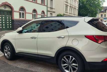 Hyundai SANTA FE 182.000 km 12.650 &euro; Offenbach 63065