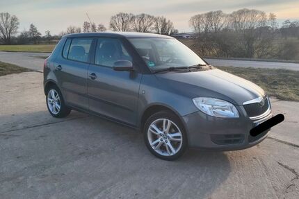 Skoda Fabia 120.000 km 2.490 &euro; Büttelborn 64572
