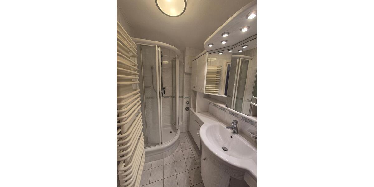 Etagenwohnung Dreieich - 3 Zimmer, 90 m&sup2;, 1.430&euro; | Angebot:26661980