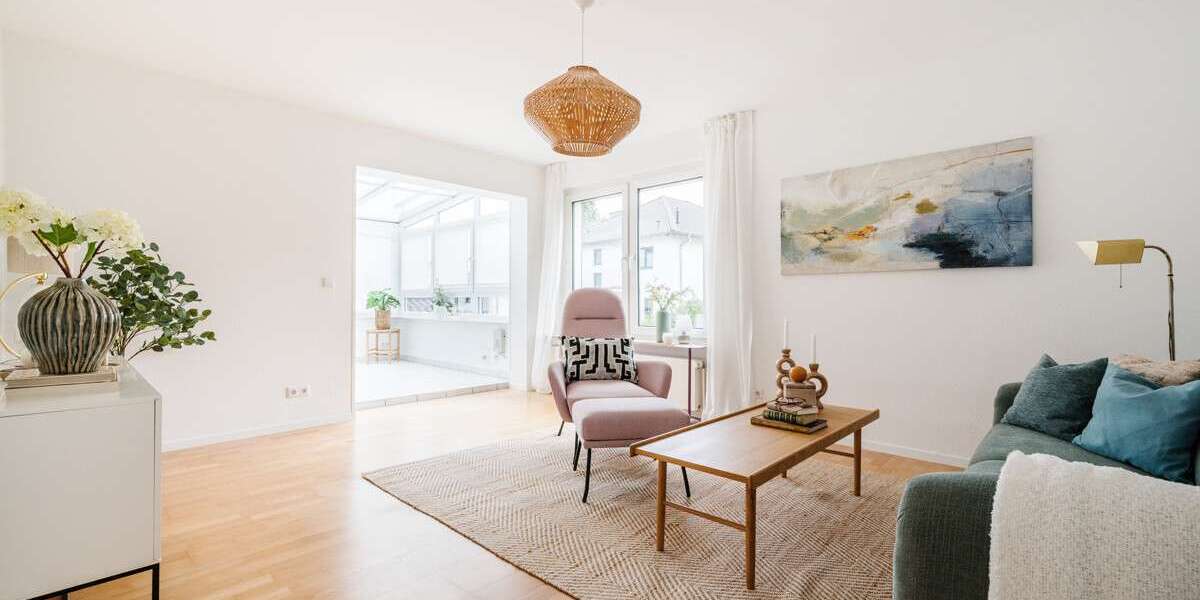 Einfamilienhaus Hofheim am Taunus - 5.5 Zimmer, 115 m&sup2;, 595.000&euro; | Angebot:27111991
