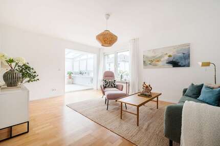 Haus Hofheim am Taunus - 5.5 Zimmer, 115 m&sup2;, 595.000&euro; | Angebot:27111991