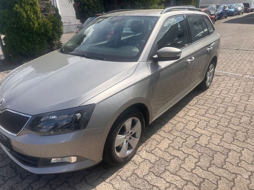 Skoda Fabia 210.000 km 6.690 € Hanau 63452