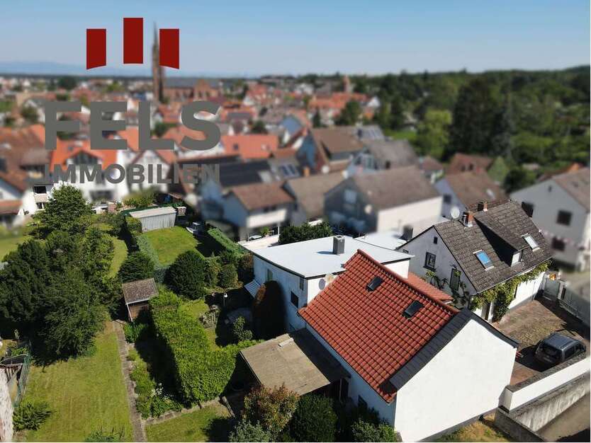 Haus zum Kaufen in Langen 698.000 € 231.85 m²