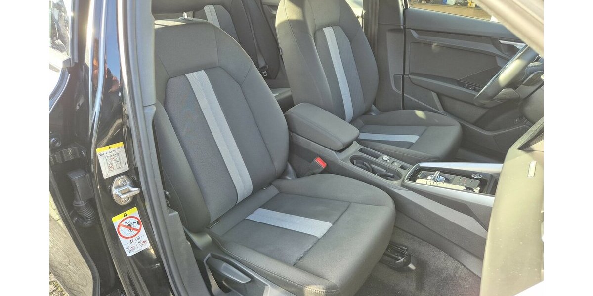 Audi A3 35 TDI advanced Navigation, AHK, AppleCarplay 69.827 km 21.900 &euro; Rodgau 63110