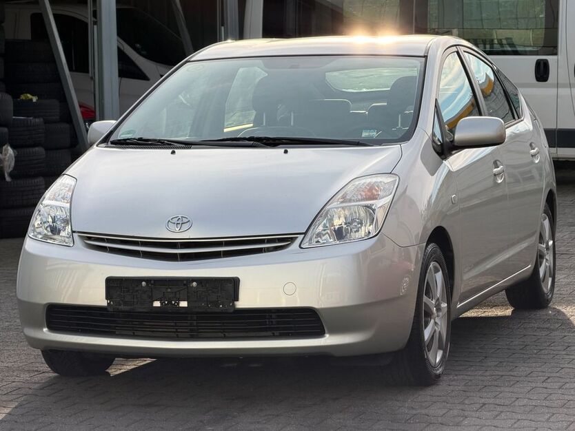 Toyota Prius 69.055 km 5.999 € Offenbach am Main 63075